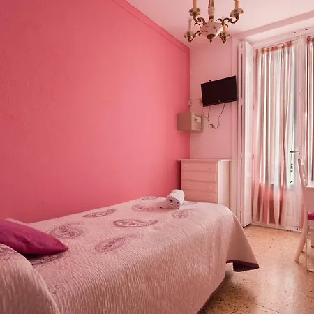 Hostal Valencia Madrid-2